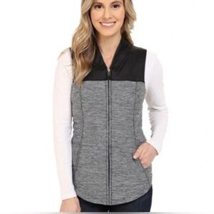 The North Face Women's Pseudio FlashDry Hooded Vest Size S Gorpcore Running Hike